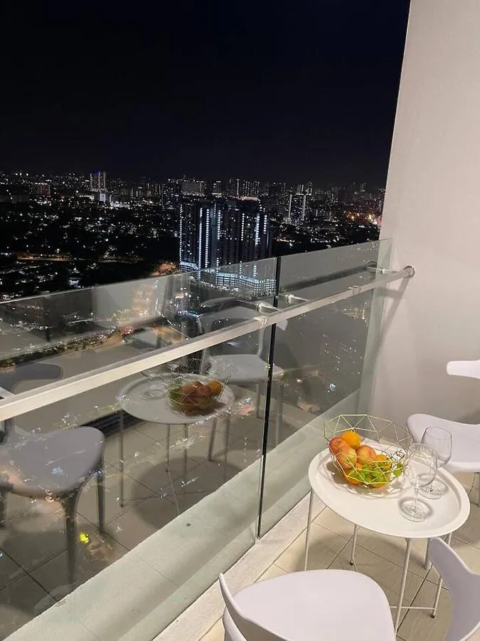 100Mbps Desapark Montkiara Publika Mitec Kepong Menjalara Segambut 7Pax Apartment Kuala Lumpur 0*,  Malaysia