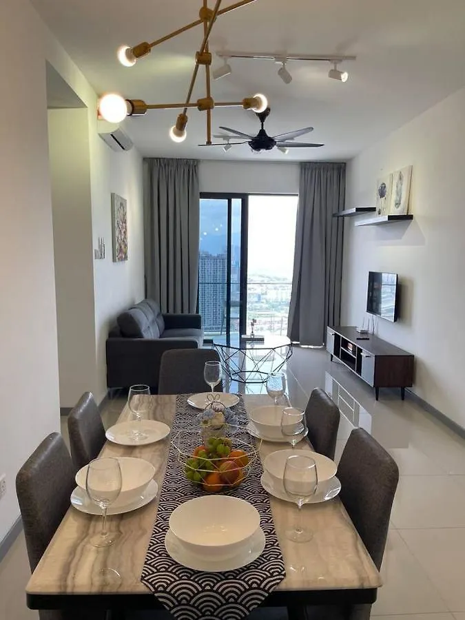 100Mbps Desapark Montkiara Publika Mitec Kepong Menjalara Segambut 7Pax Apartment Kuala Lumpur