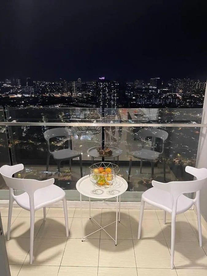 100Mbps Desapark Montkiara Publika Mitec Kepong Menjalara Segambut 7Pax Apartment Kuala Lumpur