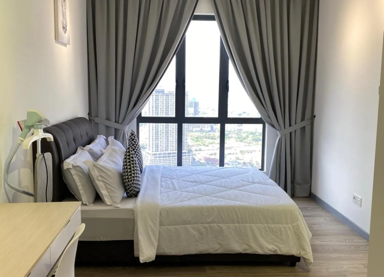 100Mbps Desapark Montkiara Publika Mitec Kepong Menjalara Segambut 7Pax Apartment Kuala Lumpur