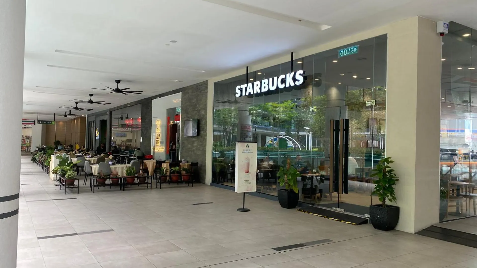 100Mbps Desapark Montkiara Publika Mitec Kepong Menjalara Segambut 7Pax Apartment Kuala Lumpur Malaysia