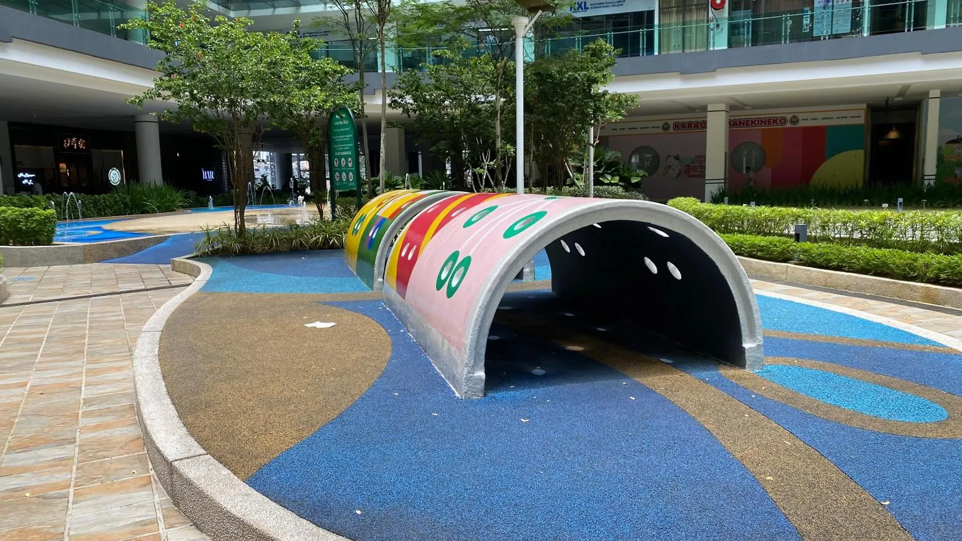 100Mbps Desapark Montkiara Publika Mitec Kepong Menjalara Segambut 7Pax Apartment Kuala Lumpur